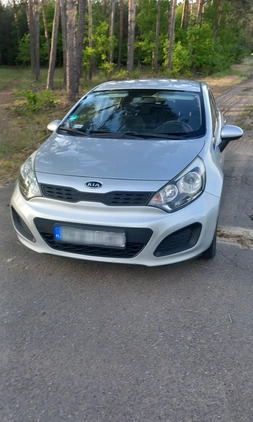 Kia Rio cena 27900 przebieg: 185000, rok produkcji 2012 z Ryki małe 106